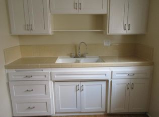 346 S Van Ness Ave APT 11, Los Angeles, CA 90020