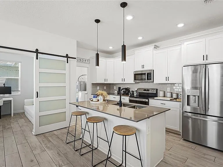 6405 Sprucepine Ln — Photo 13