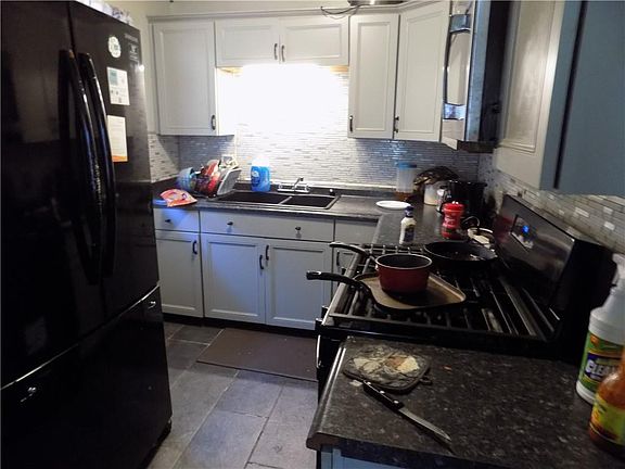4th image of 4519 Lister Ave