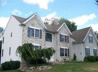 105 Winding Way, Bangor, PA 18013
