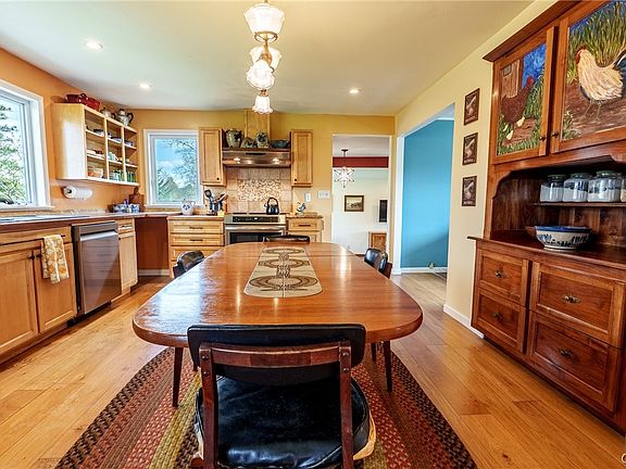 3rd image of 4111 Watervale Rd