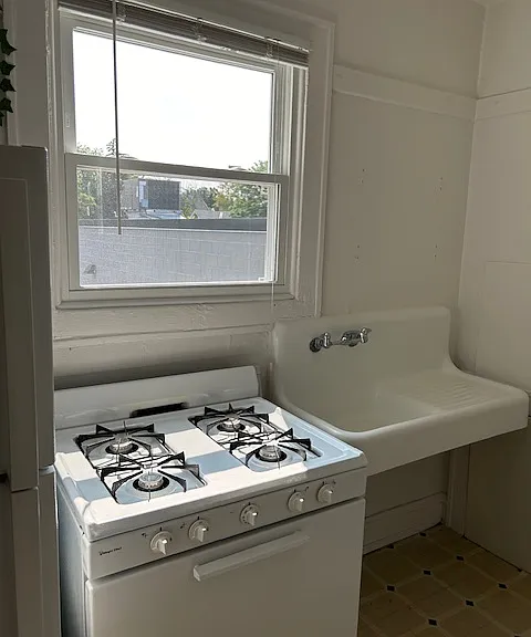 6417 W North Ave #201 — Photo 9