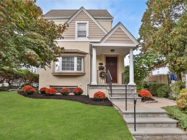 40 Albert Place, New Rochelle, NY 10801