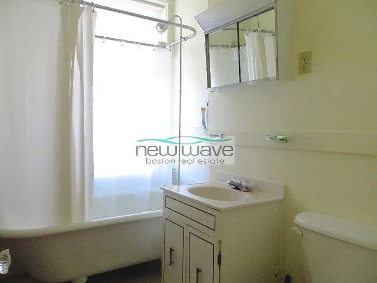 313 Huntington Ave #7 — Photo 8