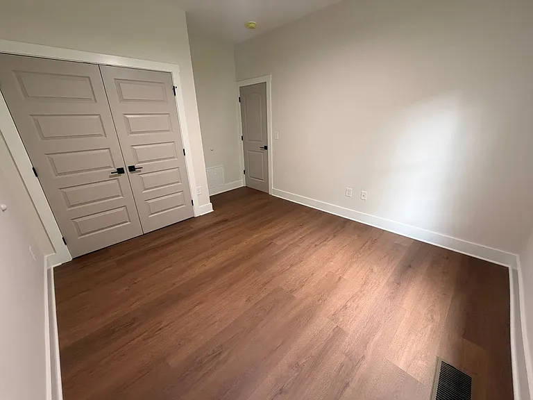 2417 Waverly St NW — Photo 16