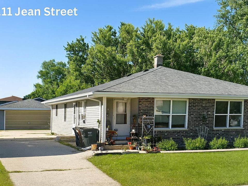 1st image of 111 Jean STREET #113