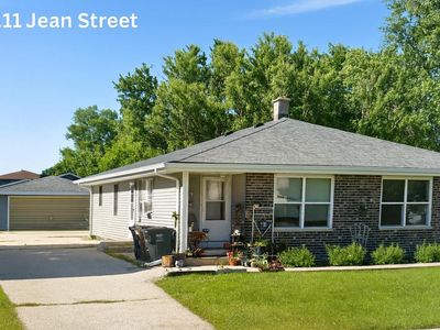 111 Jean STREET #113, Oconomowoc, WI, 53066