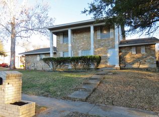 6430 Red Jacket Dr, Leon Valley, TX 78238