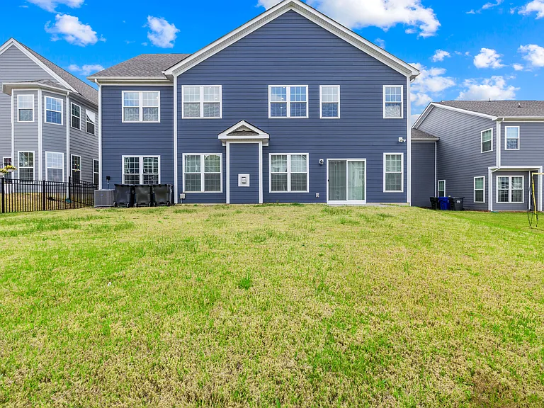14917 Baldridge Dr — Photo 44