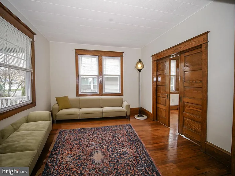 332 Crown Point Rd — Photo 11