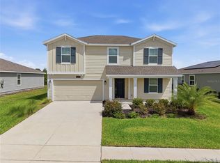 5215 Tanzanite Dr, Mount Dora, FL 32757