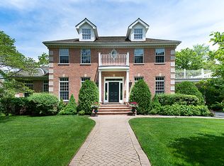 861 Prospect Ave, Winnetka, IL 60093