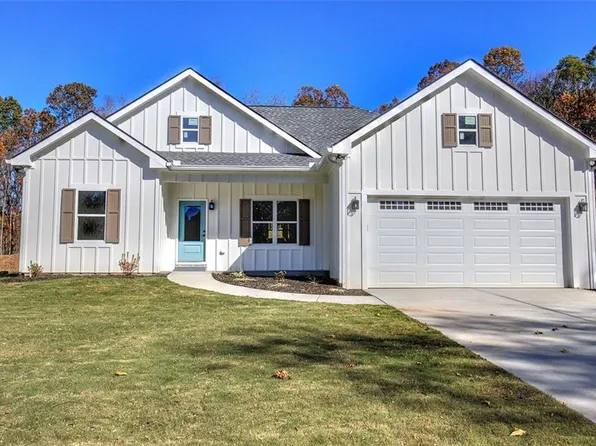 443 Road 3 South SW, Cartersville, GA 30120