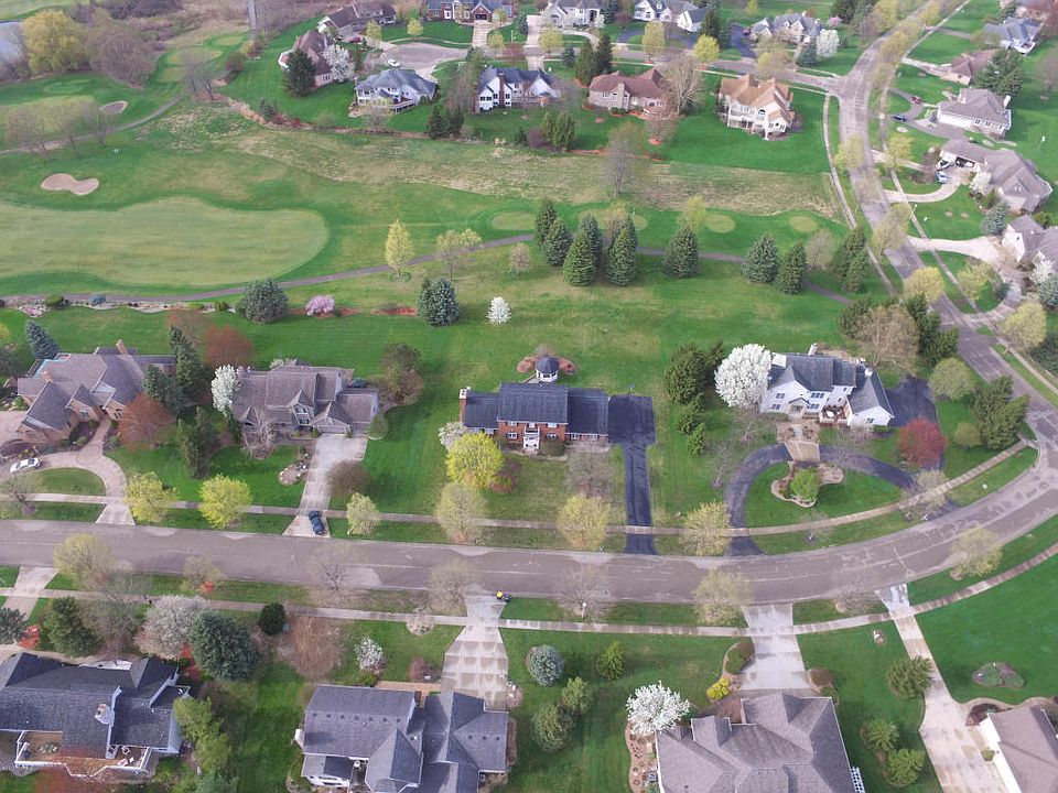 2nd image of 2705 Beechtree Dr SW