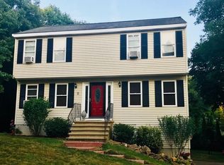 2 Centennial St, Hopedale, MA 01747