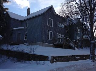 206 Oak St, Ishpeming, MI 49849