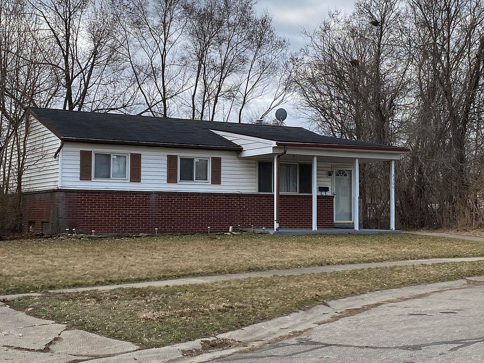 1st image of 2300 Cedarcliff Dr