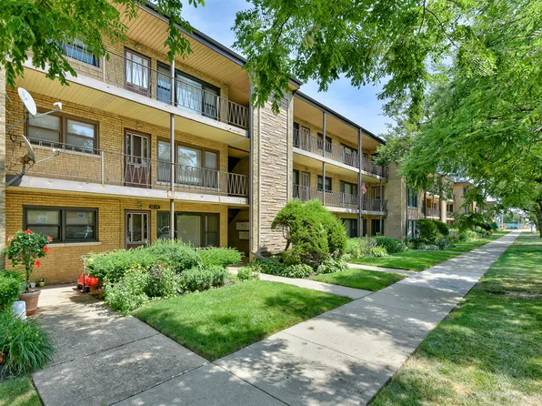 4839 N Harlem Ave #3, Chicago, IL 60656