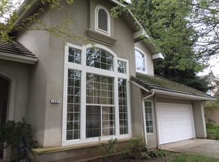 1237 E La France Dr, Fresno, CA 93720