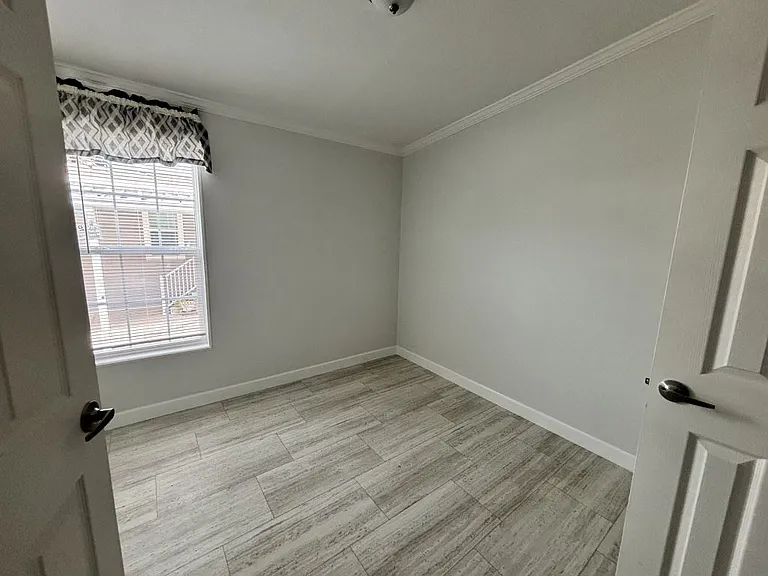 28 Nyborg Ave #28 — Photo 13
