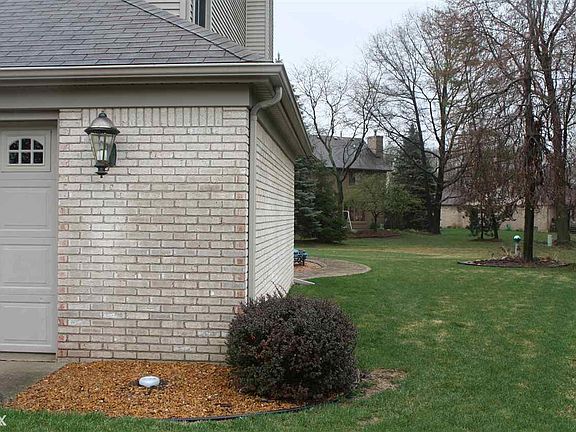 2nd image of 13810 Fernbrook Ct