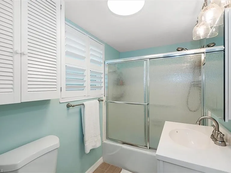 291 8th Ave S #291A — Photo 22