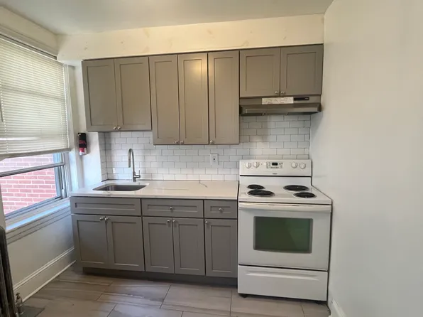 4645 Penn St APT 3, Philadelphia, PA 19124