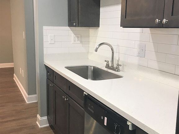 2nd image of 200 N Olympia St #1A