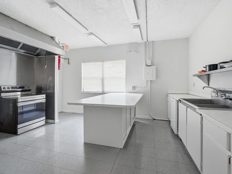 777 S Federal Hwy #104-L — Photo 69
