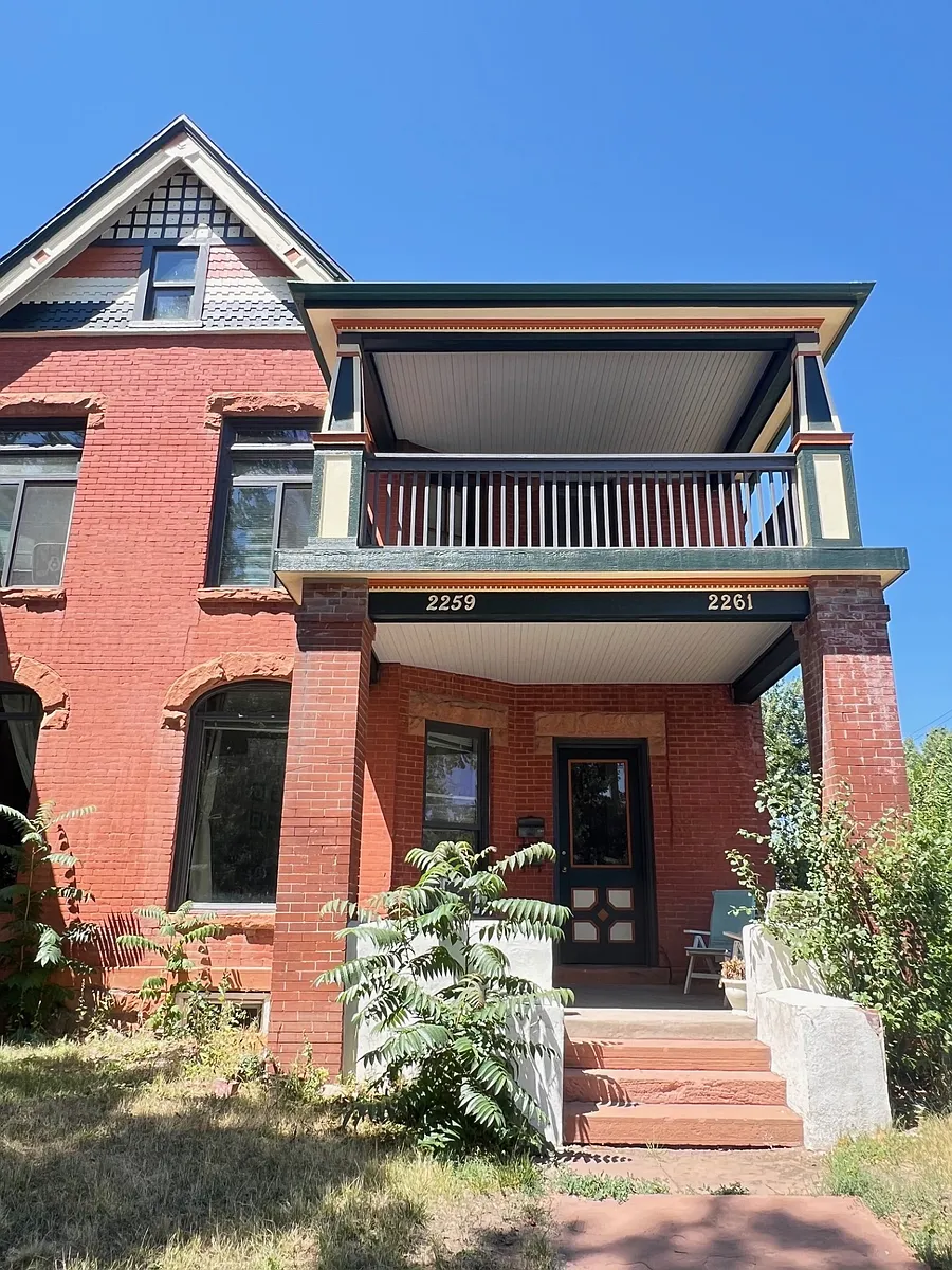 Building Photo - 2261 N High St