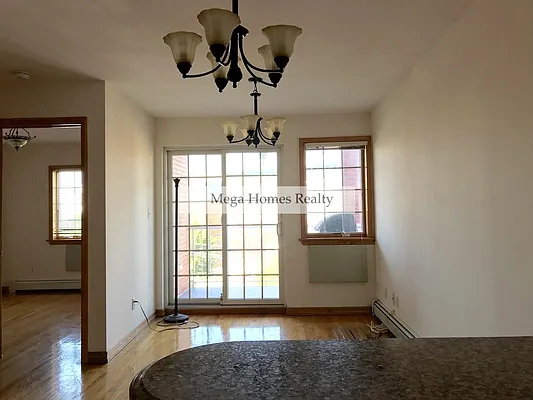 Rented by Mega Homes Realty INC | media 7