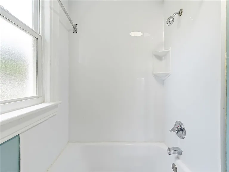 62 Forest Hill Rd #2E — Photo 12
