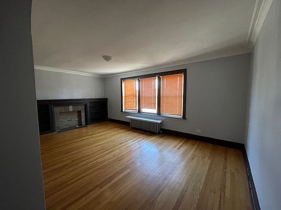 3rd image of 11106 S Parnell Ave #2N