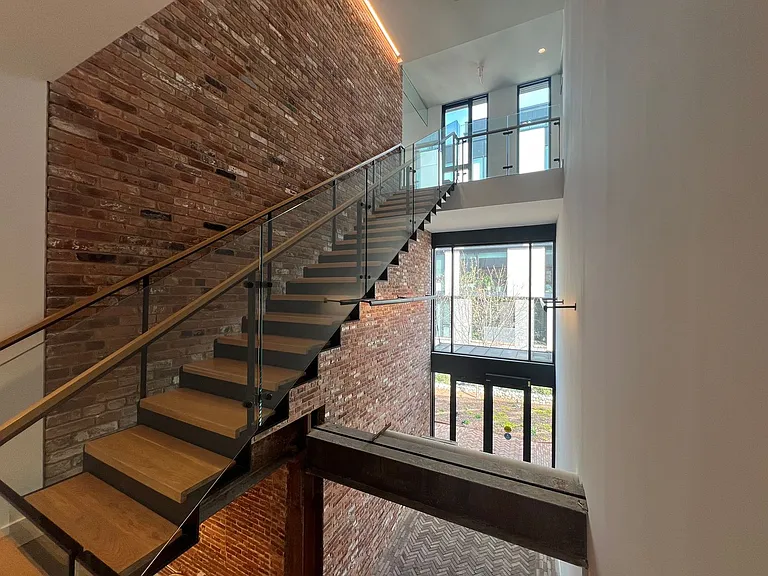 57 N St NW #408 — Photo 35