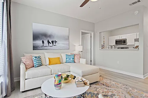 Elan Apartments Photo 1