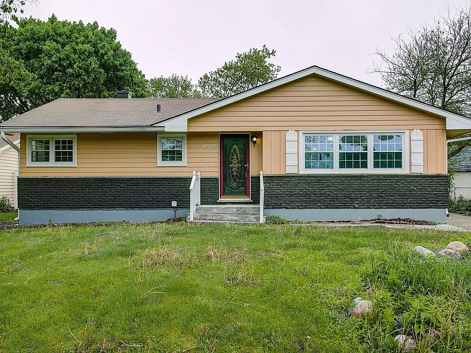 1st image of 37257 N Hillside Dr