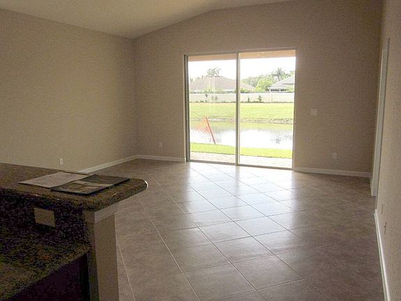 2661 SW Gallery Circle