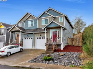 1590 SE Honeysuckle Loop, Warrenton, OR 97146