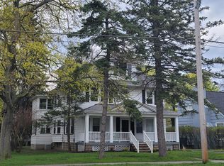 4770 Saint Paul Blvd, Rochester, NY 14617