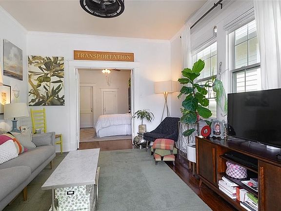 3rd image of 2230 Upperline St