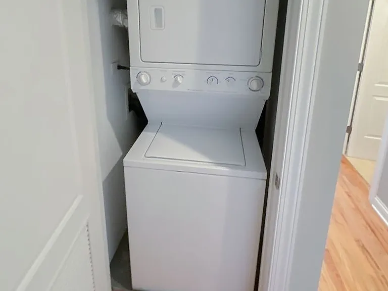 1636 W Grace St #1 — Photo 7