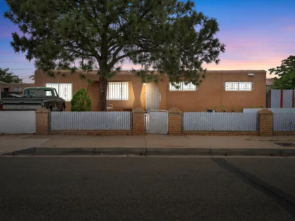 1409 Elfego Baca Dr SW, Albuquerque, NM 87121