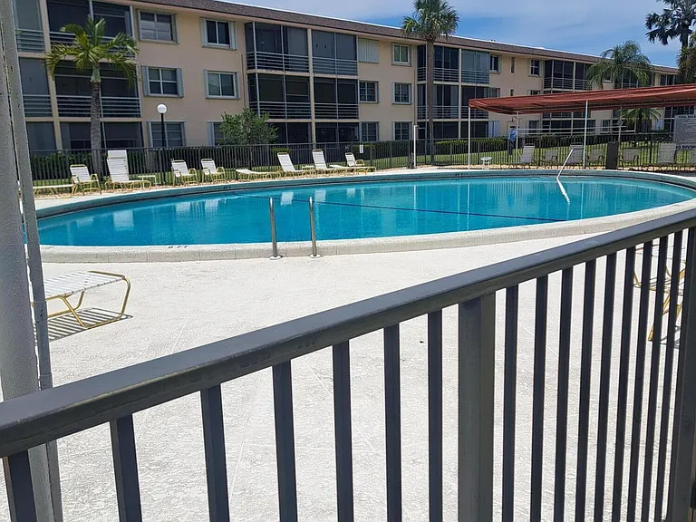 4502 N Federal Hwy #231D — Photo 29