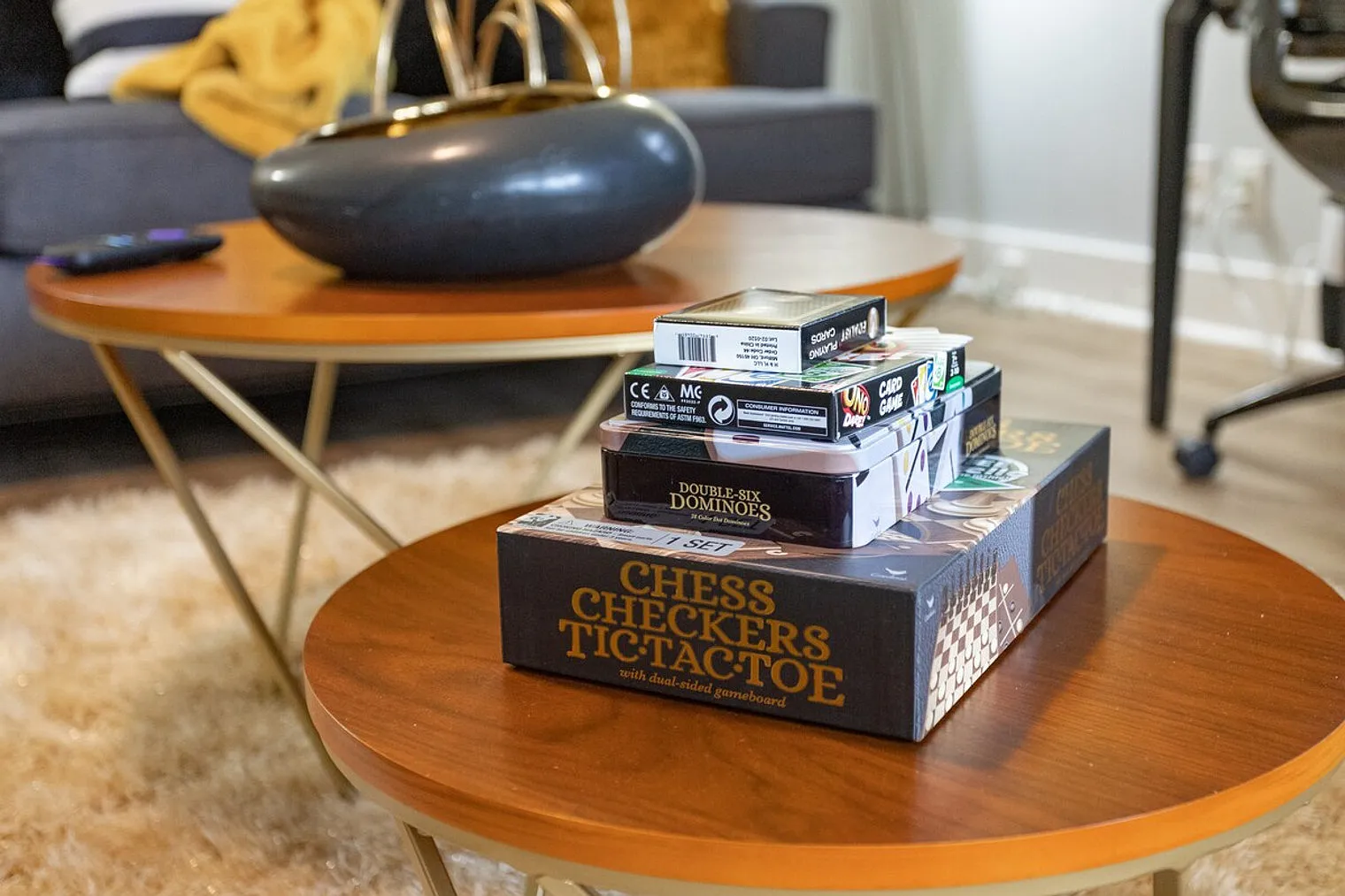 2 bed, 1.0 bath, $3,939 — Photo 3