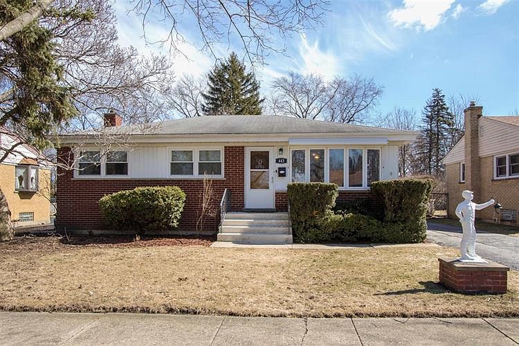 1st image of 443 Vassar Ln