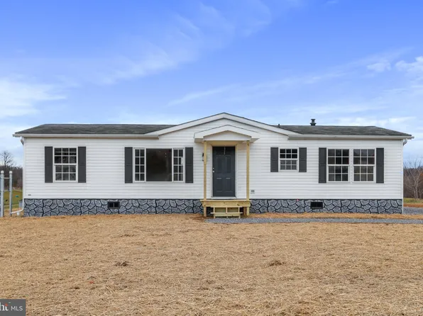 209 Cedar Flats Rd, Warfordsburg, PA 17267