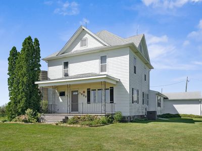 1827 N Pilot Grove Rd, Dunkerton, IA, 50626