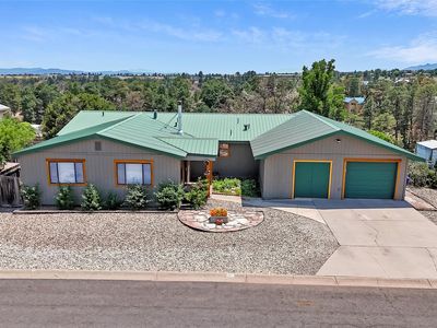 1043 Cheyenne St, Los Alamos, NM, 87544