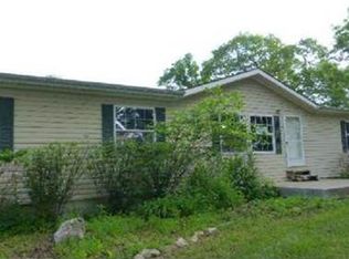 61 Fawn Valley Dr, Linn Valley, KS 66040