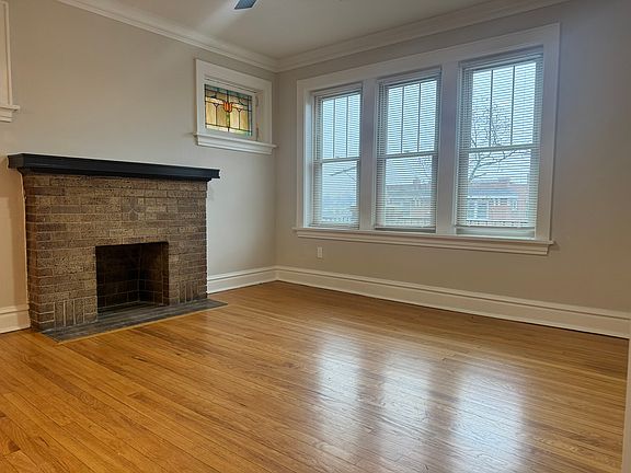 4th image of 4935 Pernod Ave Floor 2